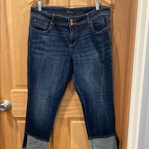 Kut from the Kloth Blue Cropped Ankle Jeans